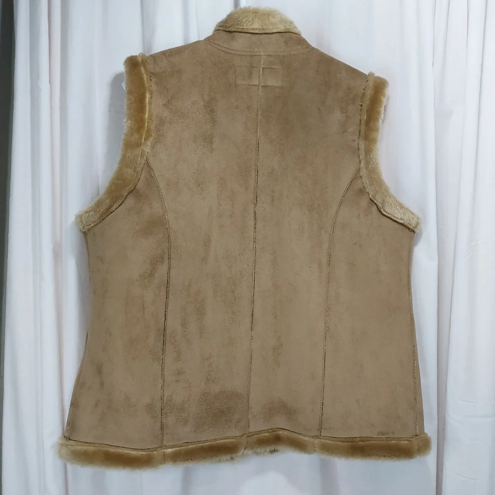 Jacklyn Smith Tan/ Camel Faux Fur And Suede Full Zip Vest Pockets  Wms XL‎